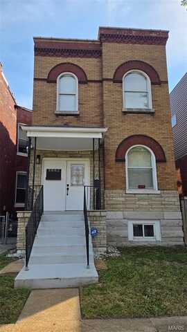 3002 S Compton Avenue, Saint Louis, MO 63118