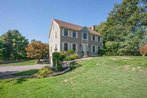 1 Ridgewood Road, Plaistow, NH 03865