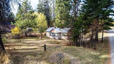 717 Spruce Street, McCall, ID 83638