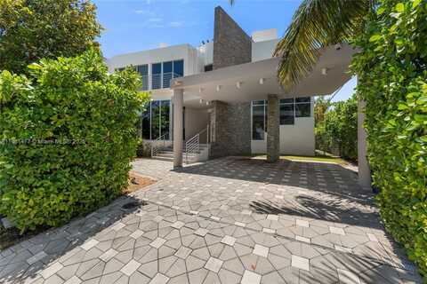 544 Fernwood Rd, Key Biscayne, FL 33149