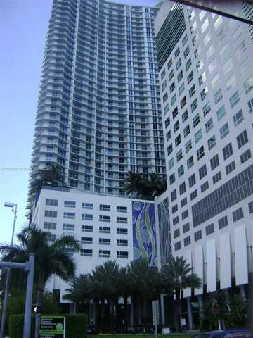 185 SW 7th St, Miami, FL 33130