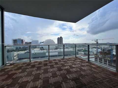 851 NE 1st Ave, Miami, FL 33132