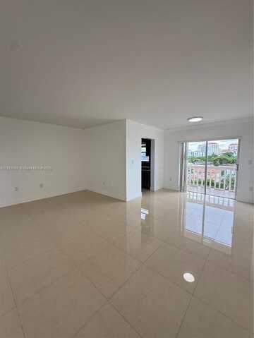 22 Salamanca Ave, Coral Gables, FL 33134