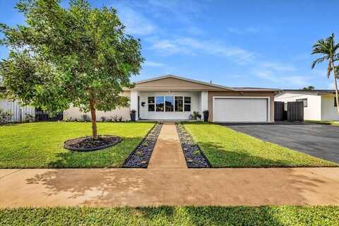 5250 SW 4th Ct, Plantation, FL 33317