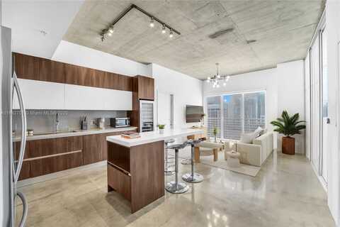 133 NE 2nd Ave, Miami, FL 33132