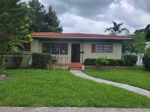 760 NE 147th St, North Miami, FL 33161