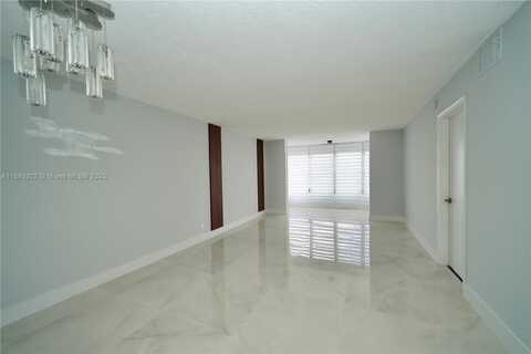 2551 Aragon Blvd, Sunrise, FL 33322
