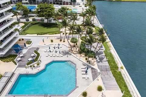 555 NE 34th St, Miami, FL 33137