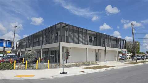 4124 E 8th Ct, Hialeah, FL 33013