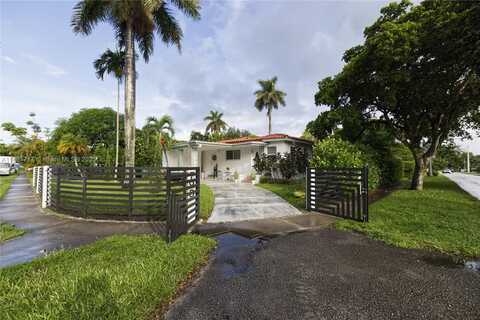 795 NE 146 St, North Miami, FL 33161