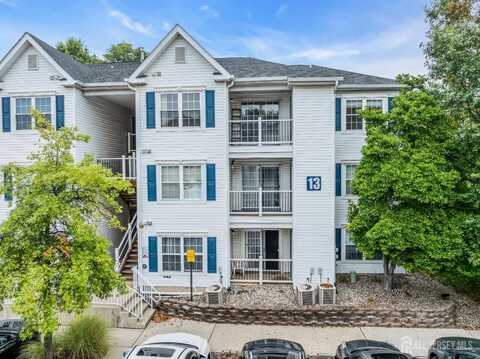 1337 Waterford Drive, Edison, NJ 08817