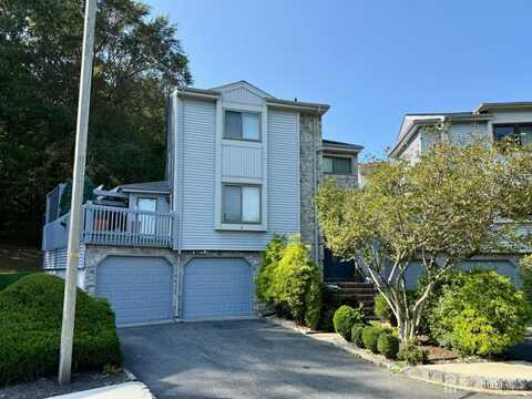 5 Viburnum Court, East Brunswick, NJ 08816