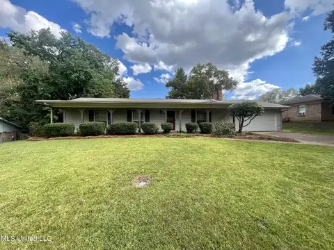848 Black Oak Circle, Pearl, MS 39208