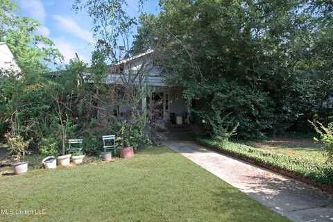 1032 Belhaven Street, Jackson, MS 39202