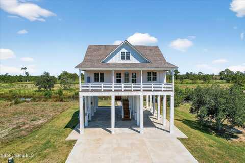 5089 Atlantis Drive, Bay Saint Louis, MS 39520