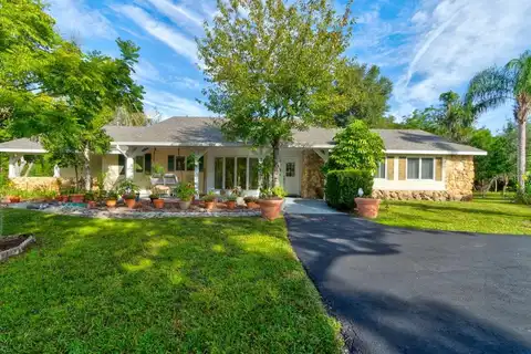 10 GRACIE ROAD, DEBARY, FL 32713