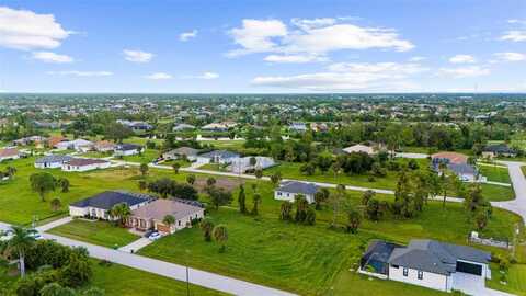 70 TEE VIEW ROAD, ROTONDA WEST, FL 33947
