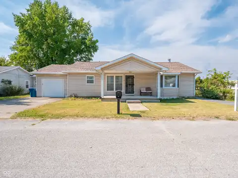 6 Lenora Avenue, Indianapolis, IN 46231