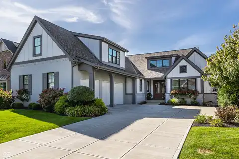 315 Beechwood Farm Lane, Indianapolis, IN 46260