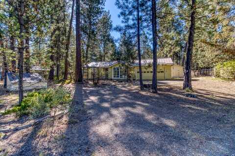 15863 Dawn Road, La Pine, OR 97739