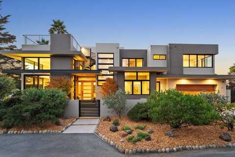 105 Toledo DR, APTOS, CA 95003