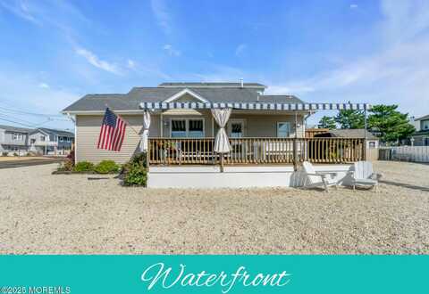106 Makin Avenue, Point Pleasant Beach, NJ 08742