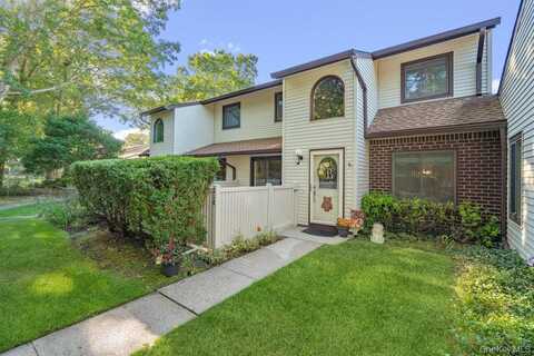 356 Clubhouse Court, Coram, NY 11727