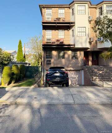 15115 78th Street, Howard Beach, NY 11417