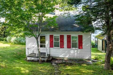 61 Van Horn Road, Boothbay, ME 04544
