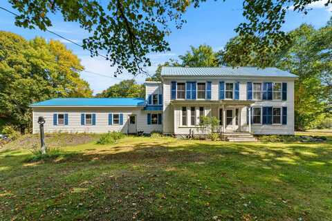 2 Thundercastle Road, Readfield, ME 04355