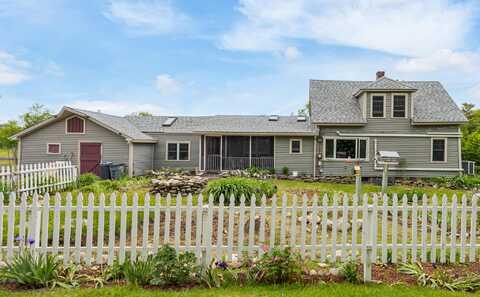 309 North Road, Winterport, ME 04496