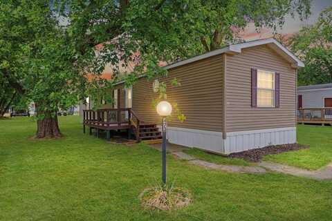 473 Macon Street, Mahomet, IL 61853