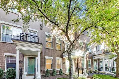 210 W Scott Street, Chicago, IL 60610