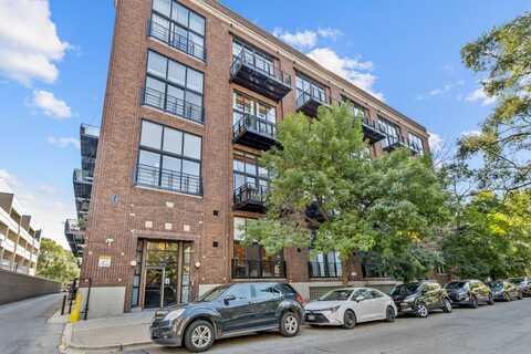 1935 N Fairfield Avenue, Chicago, IL 60647