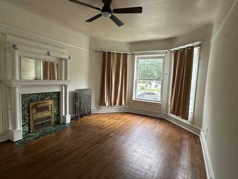 5410 S Indiana Avenue, Chicago, IL 60615