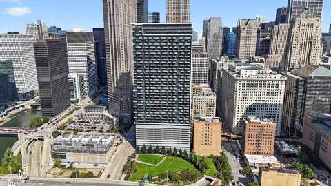 235 W VAN BUREN Street, Chicago, IL 60607