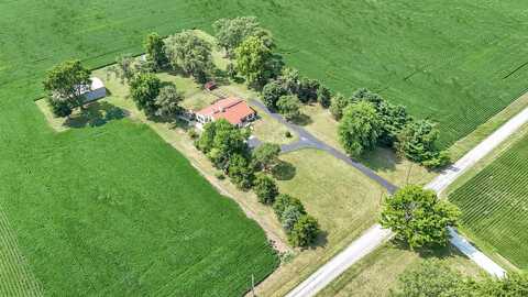 445 County Road 900 N, Ivesdale, IL 61851