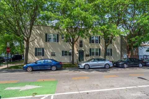 3001 N Sawyer Avenue, Chicago, IL 60618