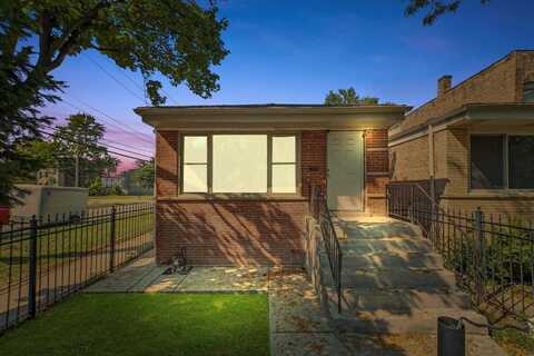 600 N Monticello Avenue, Chicago, IL 60624