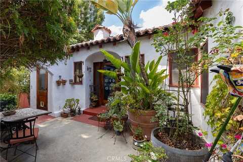 1050 W Kensington Road, Los Angeles, CA 90026