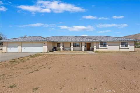 9585 Juniper Street, Apple Valley, CA 92308