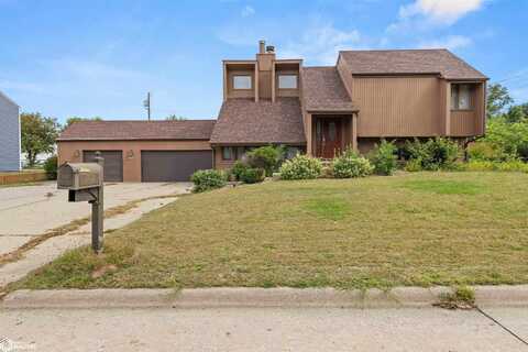 1302 Washington Street, Tama, IA 52339