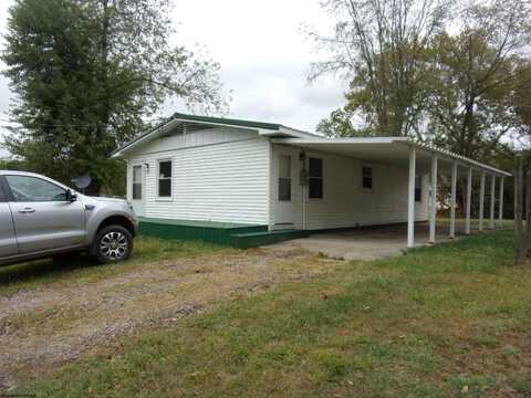 18 Cleveland Avenue, Buckhannon, WV 26201