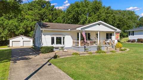953 Braun Road, Belpre, OH 45714
