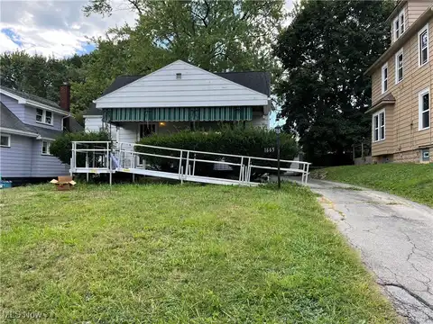 1665 Wakefield Avenue, Youngstown, OH 44514