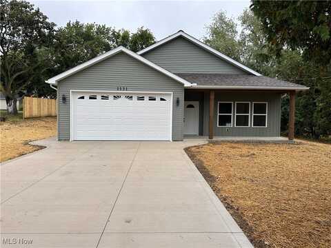 1131 Curtwood Drive, Wooster, OH 44691