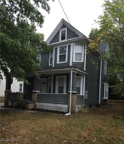 661 Sumner Street, Akron, OH 44311