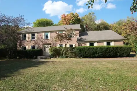 3630 Joyce Ann Drive, Youngstown, OH 44511