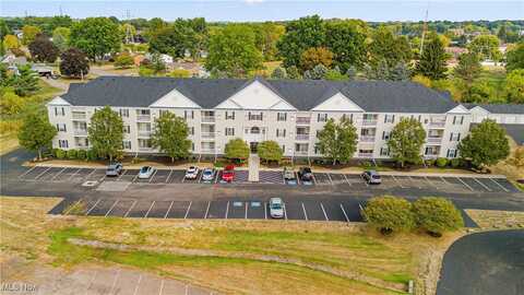 4703 Hills and Dales Road NW unit: 304, Canton, OH 44718