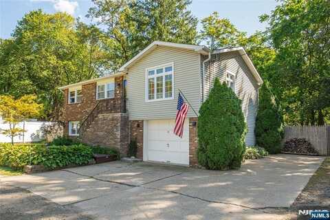 4 Ikes Lane, Netcong Borough, NJ 07857